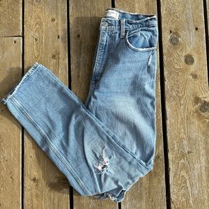 The ‘90s Straight Ultra High Rise Jean